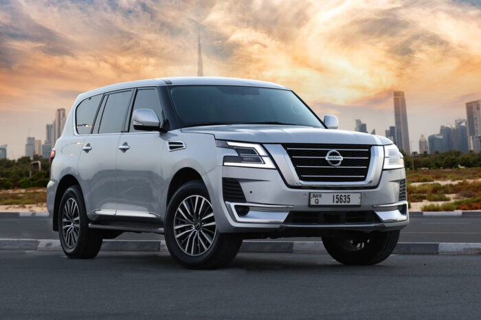 Rent Nissan Petrol Platinum in Dubai