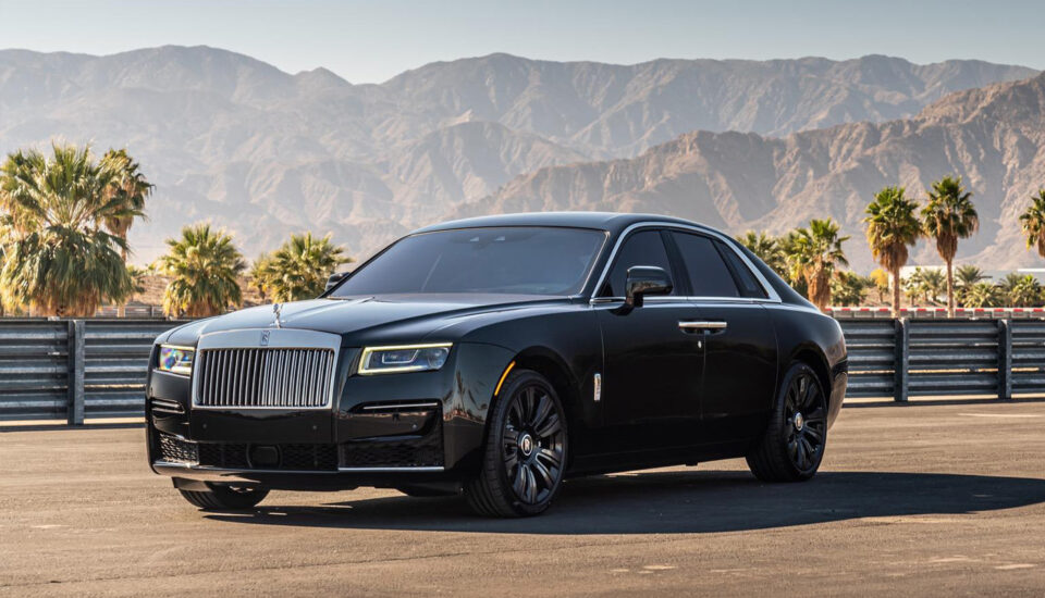 Rent Rolls Royce Ghost in Dubai
