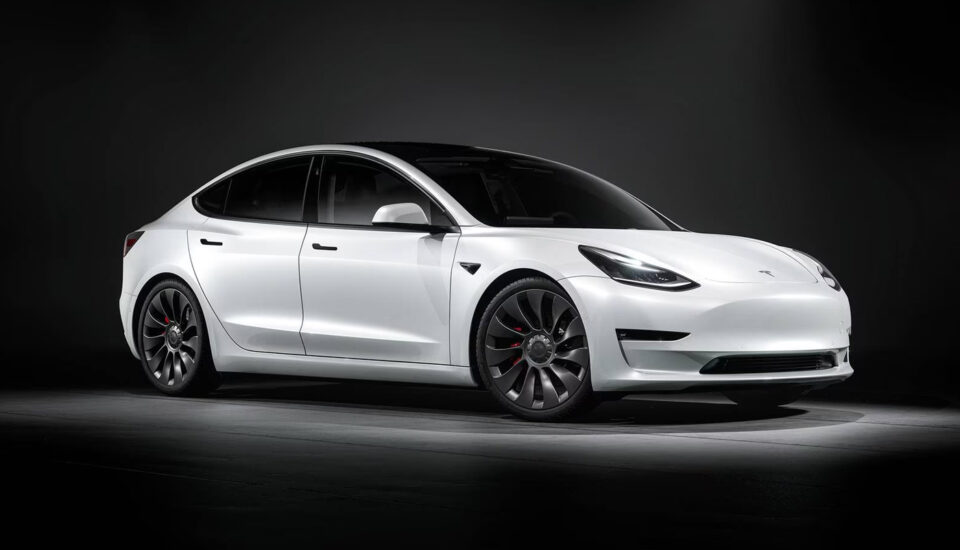 Rent Tesla Model 3 in Dubai